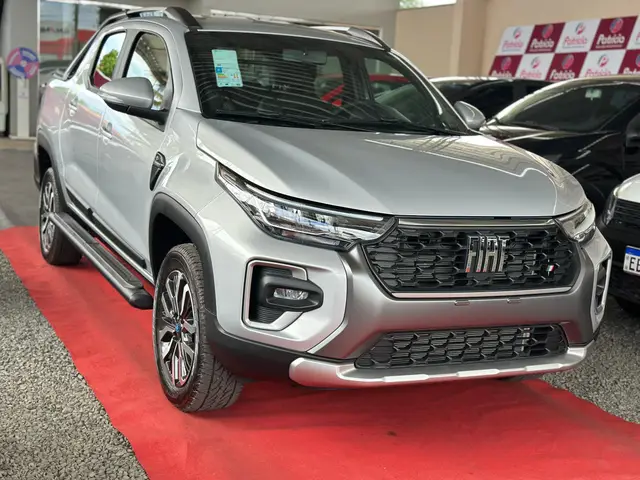Carro Fiat Strada 2025 Ranch 1.0 Turbo