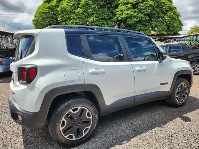 Carro Jeep Renegade 2016 Trailhawk 2.0 TDI 4x4 (Aut)