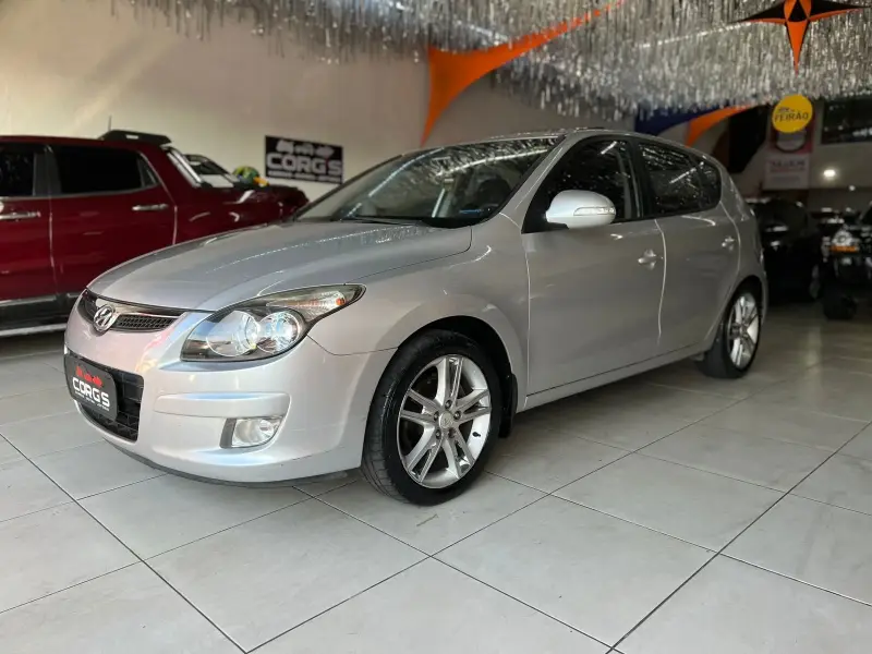 Hyundai GLS 2.0 16V (aut)