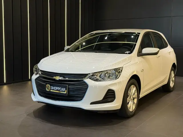 Carro Chevrolet Onix Plus 2022 1.0 LT II (Flex)