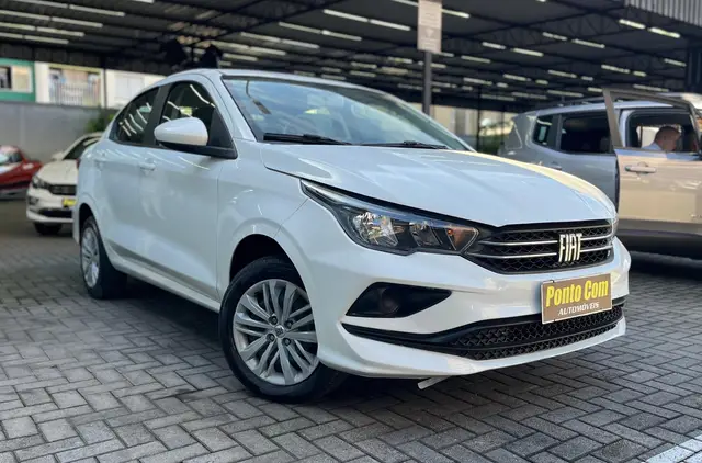 Carro Fiat Cronos 2023 Drive 1.3 (Flex) MT