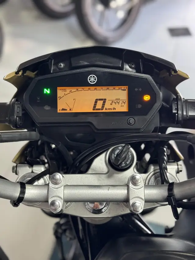 Carro Yamaha XTZ 250 Lander 2023 ABS