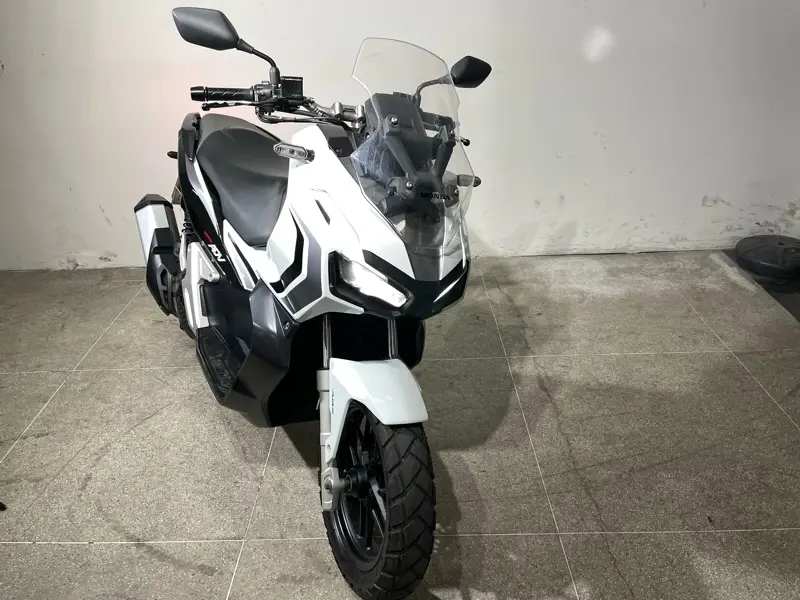 Honda ADV ABS