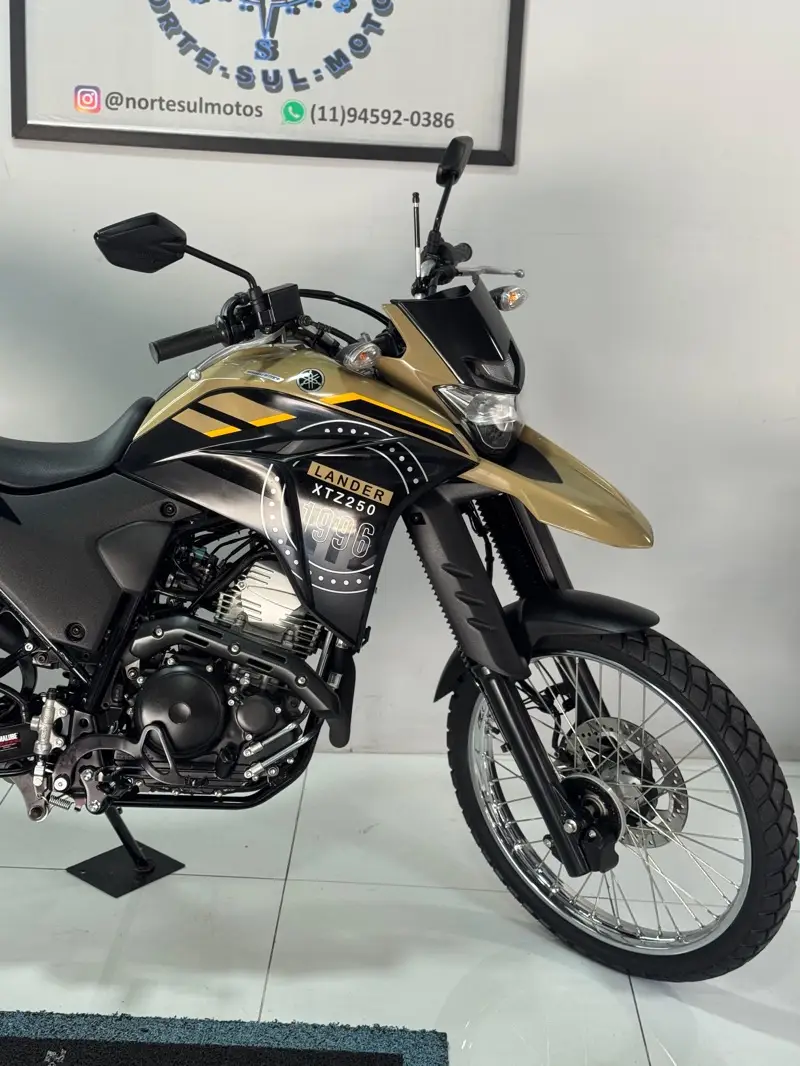 Yamaha XTZ 250 Lander ABS