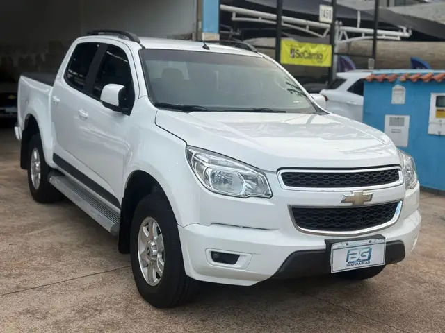 Carro Chevrolet S10 Cabine Dupla 2014 S10 2.4 LT 4x2 (Cab Dupla) (Flex)