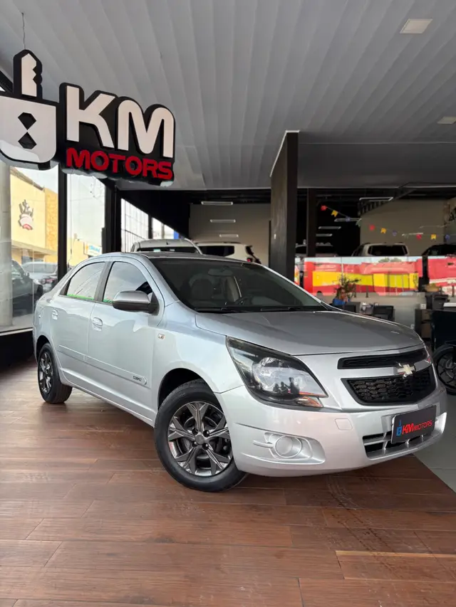 Carro Chevrolet Cobalt 2015 LT 1.4 8V (Flex)