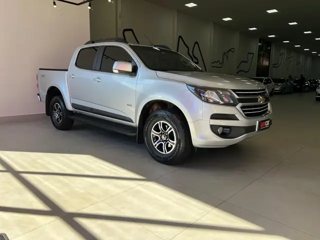 Carro Chevrolet S10 Cabine Dupla 2019 S10 2.5 ECOTEC SIDI LT 4WD (Cabine Dupla) (Aut)