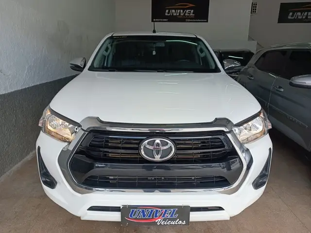 Carro Toyota Hilux Cabine Dupla 2021 SRV 2.8 TDI CD 4x4 (Aut)