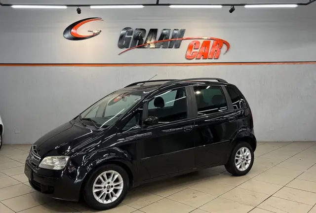 Carro Fiat Idea 2010 ELX 1.8 mpi Flex 8V 5p