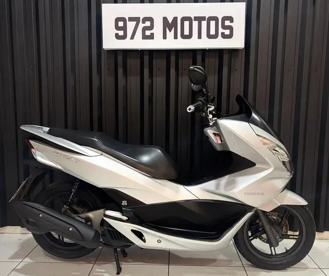 Moto Honda PCX 150 2017 DLX