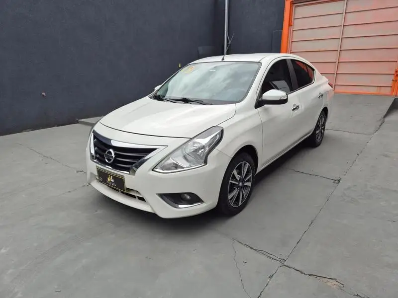 Nissan 1.6 16V SL FlexStart CVT (Flex)