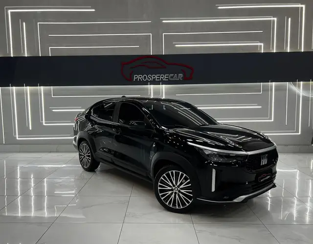 Carro Fiat Fastback 2024 Limited Edition Powered by Abarth