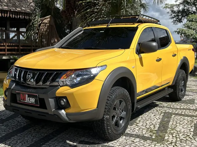 Carro Mitsubishi L200 2022 Triton GL 2.4