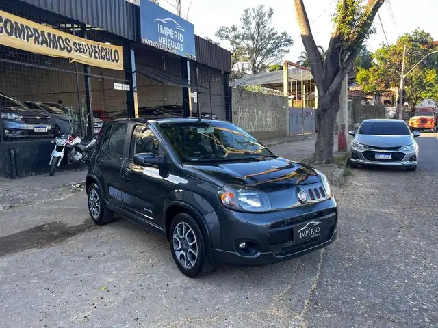 Carro Fiat Uno 2013 Sporting 1.4 8V (Flex) 4p