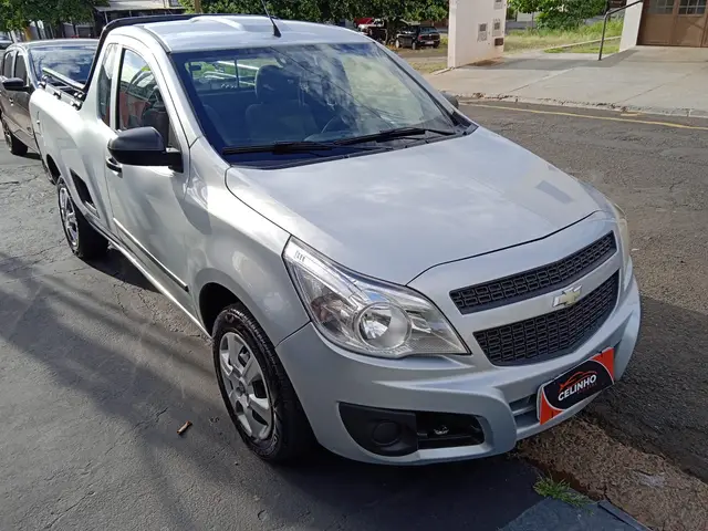 Carro Chevrolet Montana 2012 LS 1.4 (Flex)