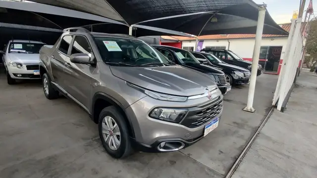 Carro Fiat Toro 2019 Freedom 1.8 AT6 4x2 (Flex)