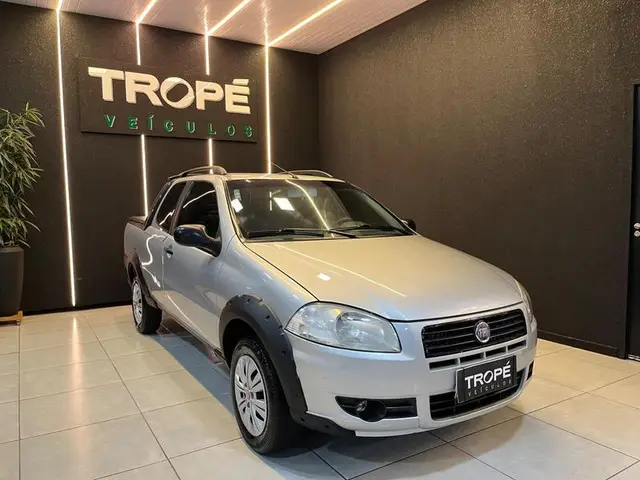 Carro Fiat Strada 2012 Adv.1.8 16V LOCKER Dualo. Flex CD