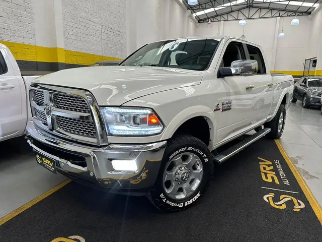 Carro RAM 2500 2017 Ram 2500 CD 6.7 4X4 Laramie