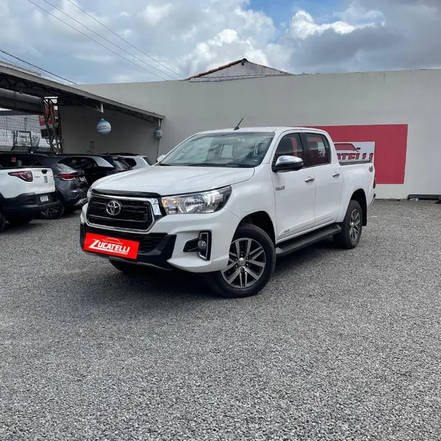 Carro Toyota Hilux Cabine Dupla 2020 Hilux 2.8 TDI SRV CD 4x4 (Aut)