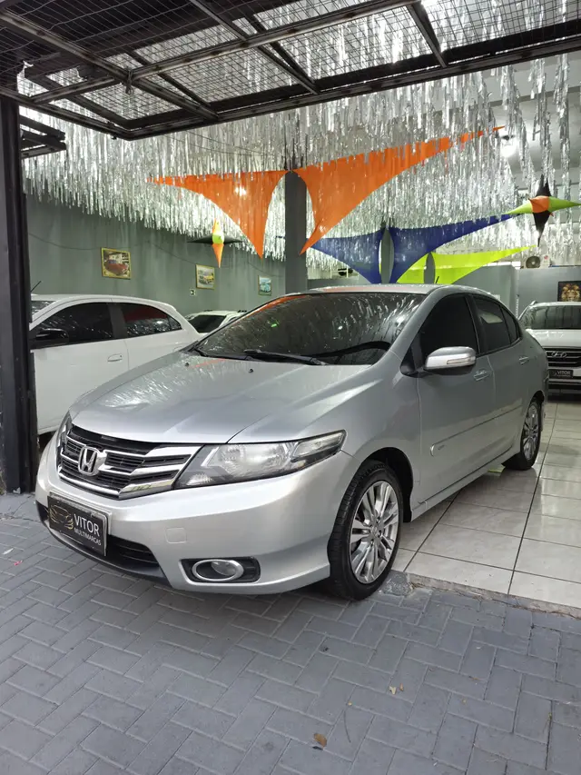 Carro Honda City 2013 EX 1.5 16V (flex)