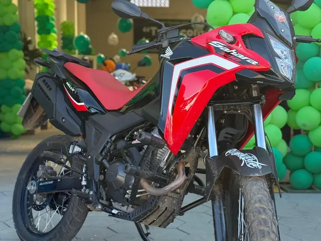 Carro Honda XRE Sahara 300 2025 Rally