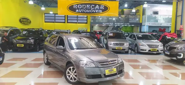 Carro Chevrolet Astra Hatch 2010 Advantage 2.0 (Flex)