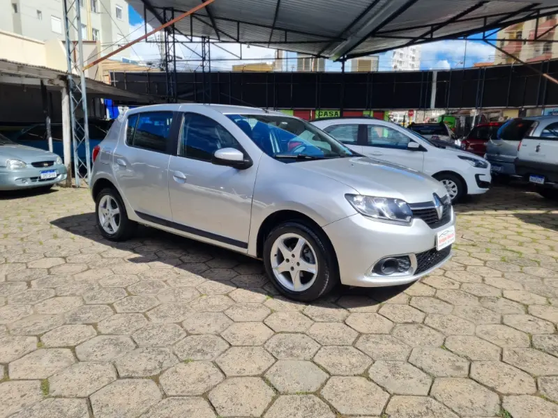 Renault Sandero Expression 1.6 16V SCe (Flex)