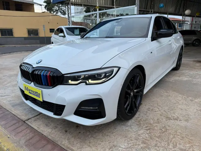 Carro BMW 320i 2021 M Sport 2.0 Turbo
