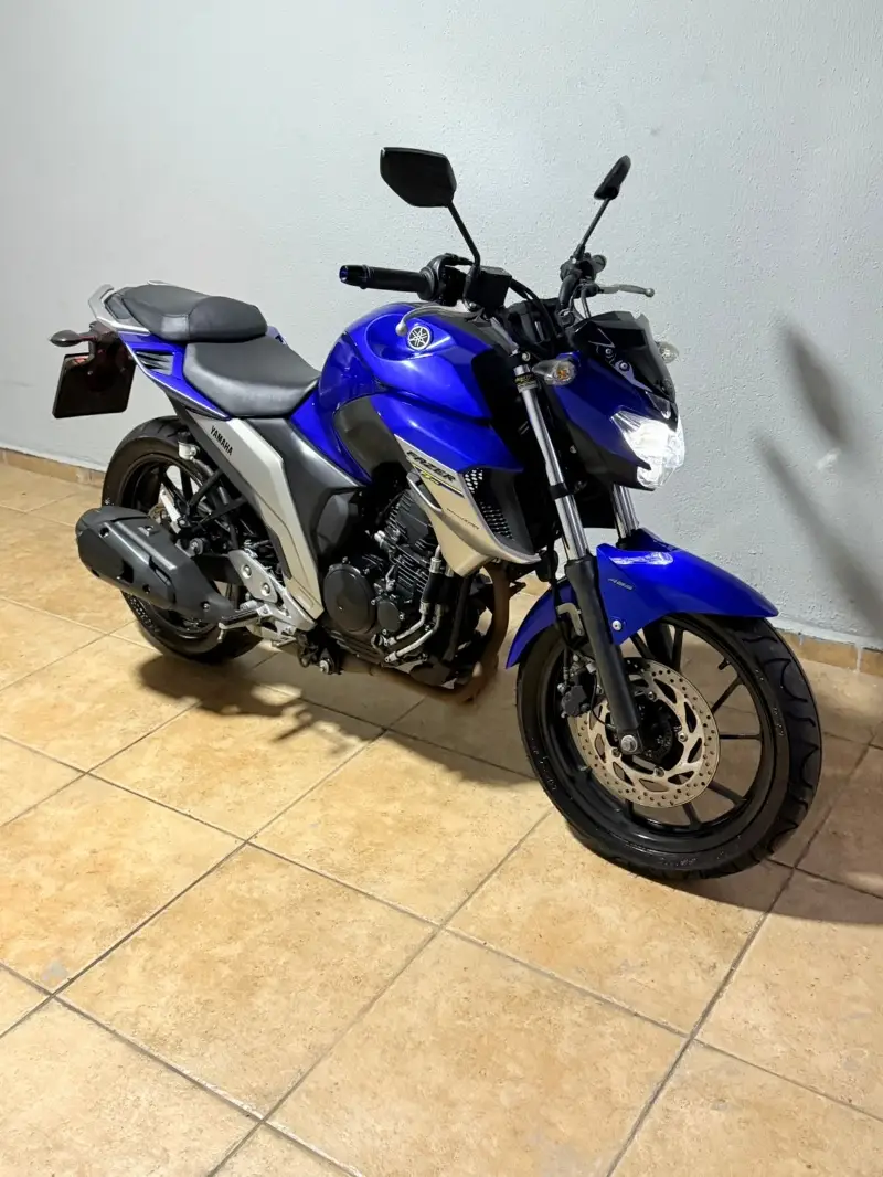 Yamaha Fazer FZ25 ABS