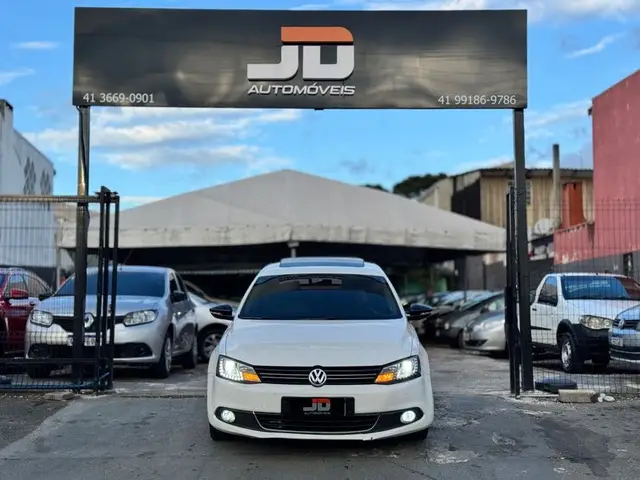 Carro Volkswagen Jetta 2014 2.0 TSI Highline DSG