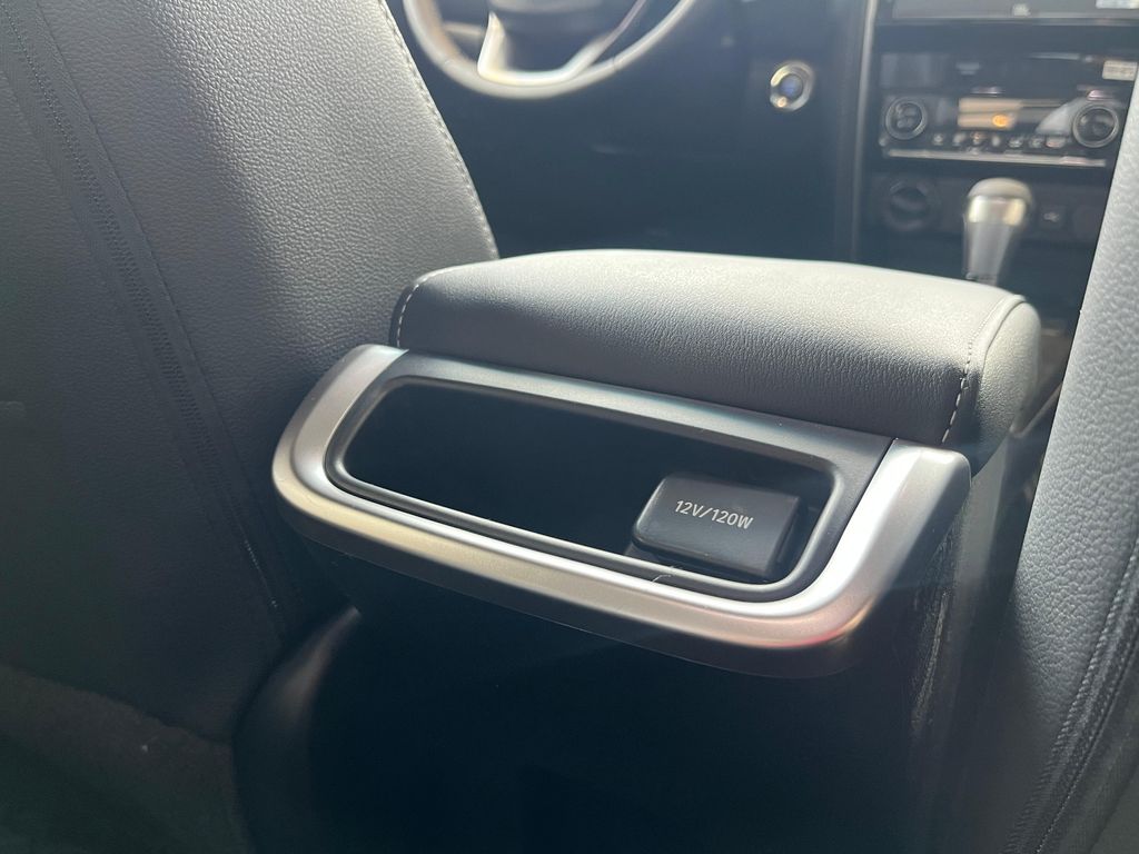 SW4 SRX Platinum 2.8 Turbodiesel 4x4 (Aut.) (7 Lugares)