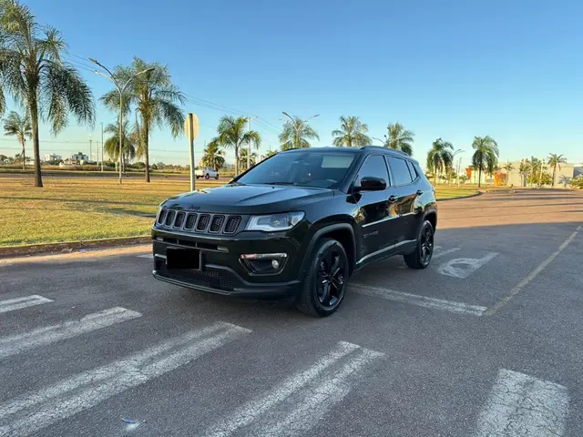 Carro Jeep Compass 2021 Longitude Night Eagle 2.0 4x2 (Aut) (Flex)