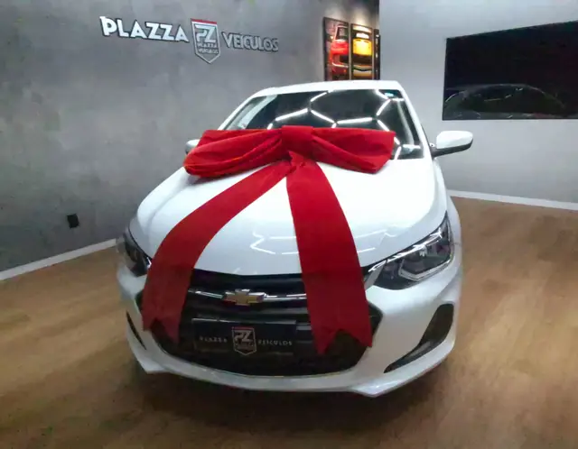 Carro Chevrolet Onix Plus 2022 1.0 LT (Flex)