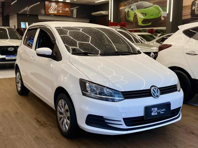 Carro Volkswagen Fox 2017 1.6 MSI Trendline (Flex)