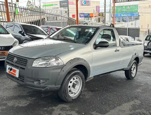Carro Fiat Strada 2013 Adv. M. March. 1.8 Flex 16V CD