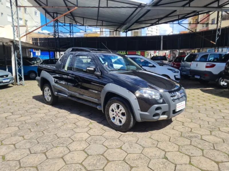 Fiat Strada Adventure 1.8 16V (Flex) (Cabine Estendida)