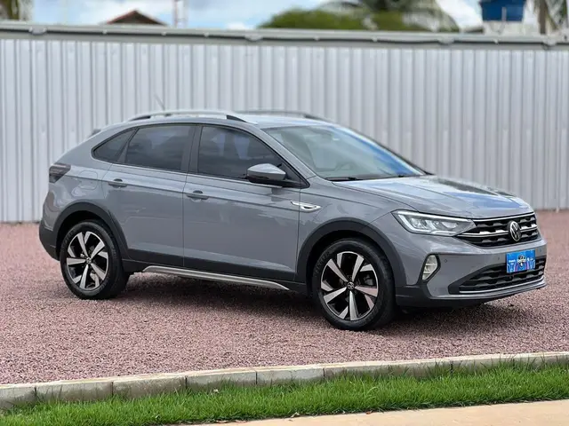 Carro Volkswagen Nivus 2023 Highline 200 TSI