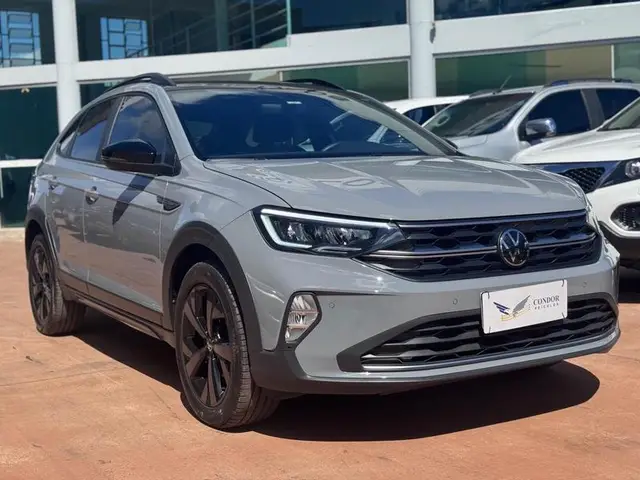 Carro Volkswagen Nivus 2023 Highline 200 TSI