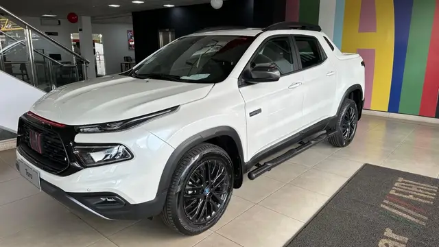 Carro Fiat Toro 2025 Ultra 1.3