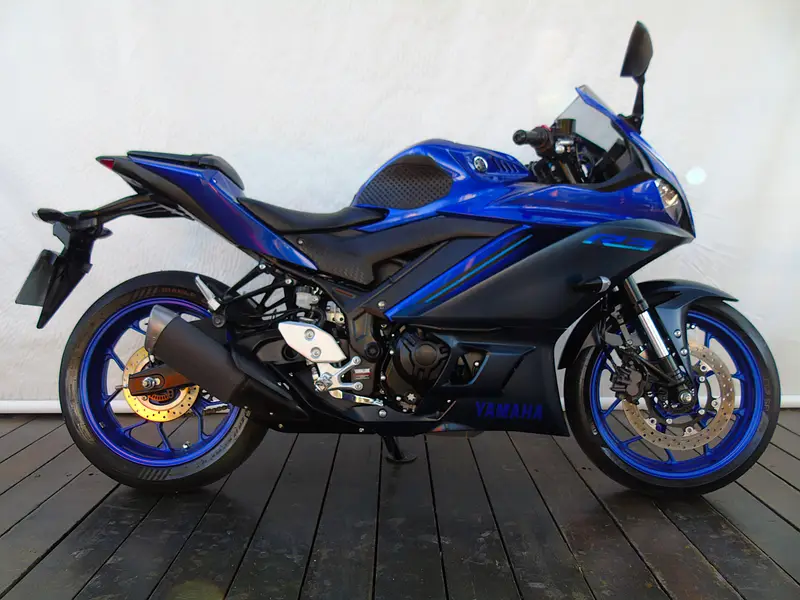 Yamaha YZF R3 ABS