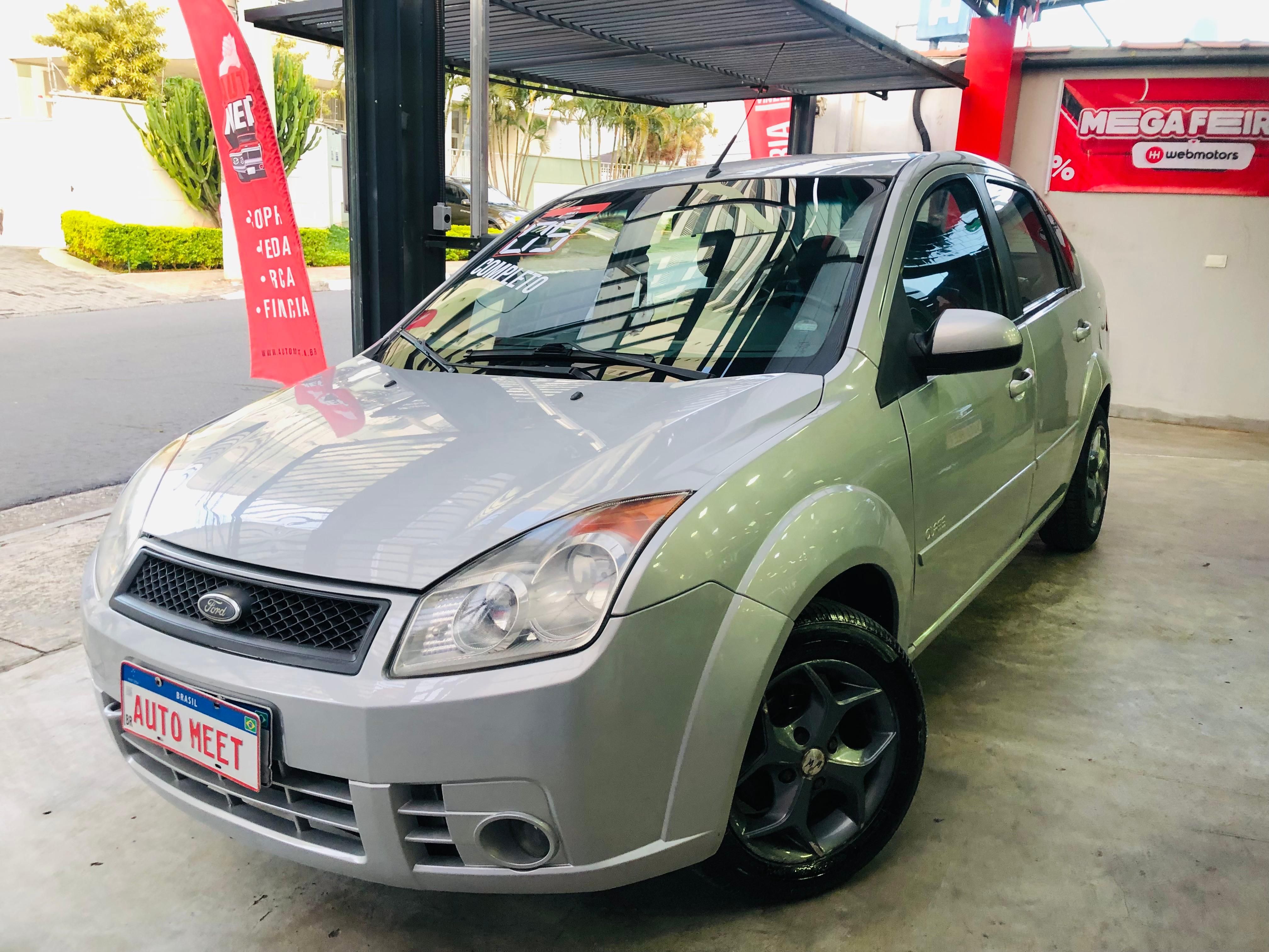 Ford Fiesta Sedan