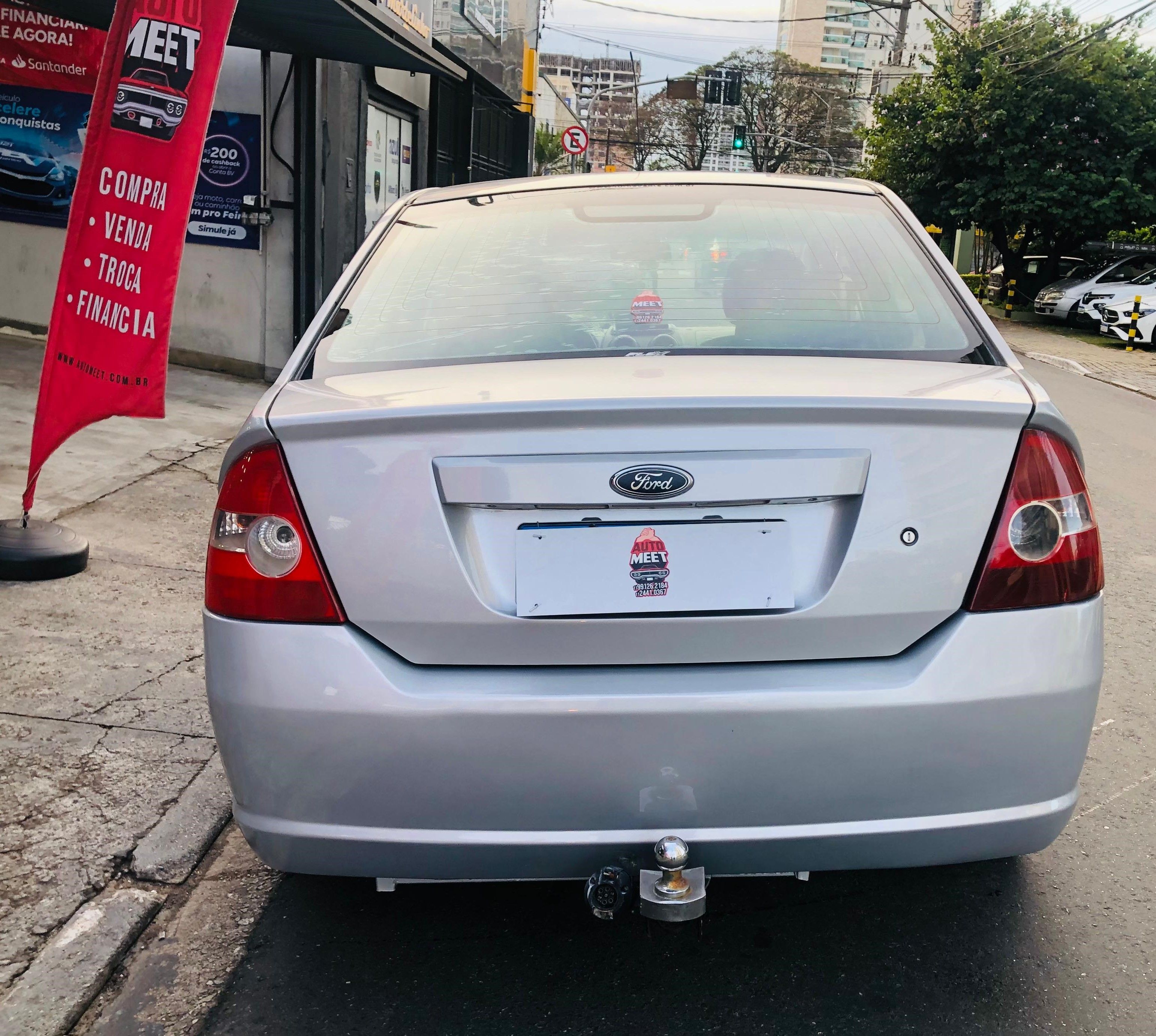 Ford Fiesta Sedan