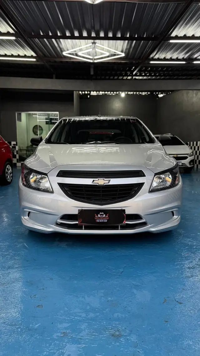 Carro Chevrolet Onix 2019 1.0 Joy SPE/4