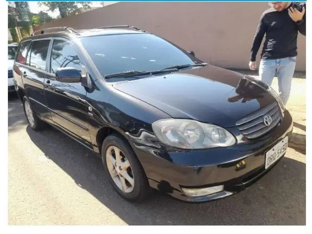 Carro Toyota Fielder 2006 1.8 16V