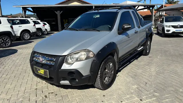 Carro Fiat Strada 2010 Adventure Locker 1.8 8V (Flex) (Cabine Estendida)