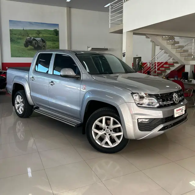 Carro Volkswagen Amarok 2023 Comfortline 3.0 V6 CD 4x4 TDi (Aut)