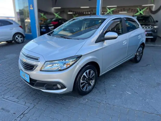 Carro Chevrolet Onix 2015 1.4 LTZ SPE/4