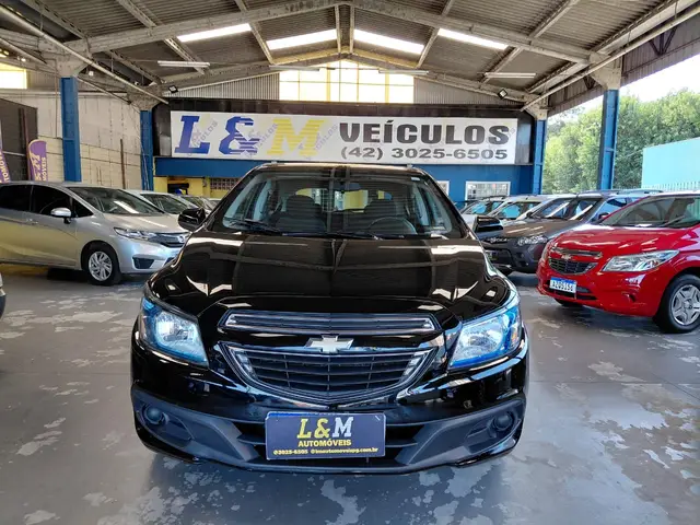 Carro Chevrolet Onix 2016 1.4 LT SPE/4