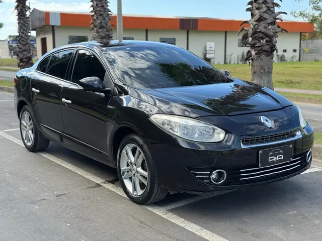 Carro Renault Fluence 2011 2.0 16V Privilege (Aut) (Flex)