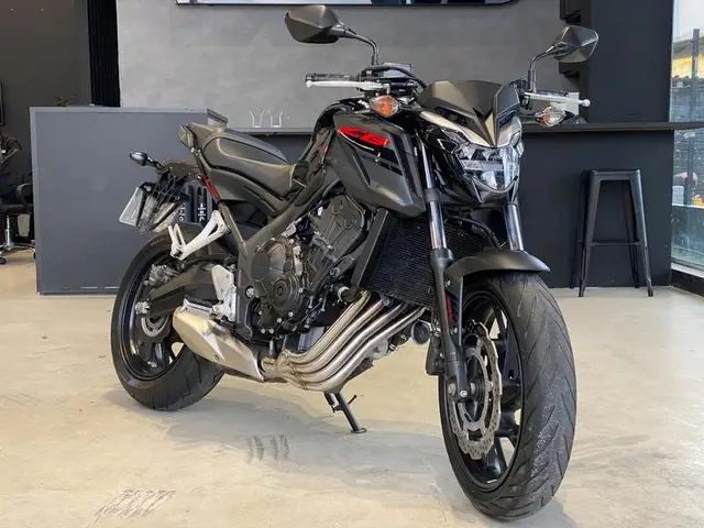 Carro Honda CB 650F 2019 (ABS)